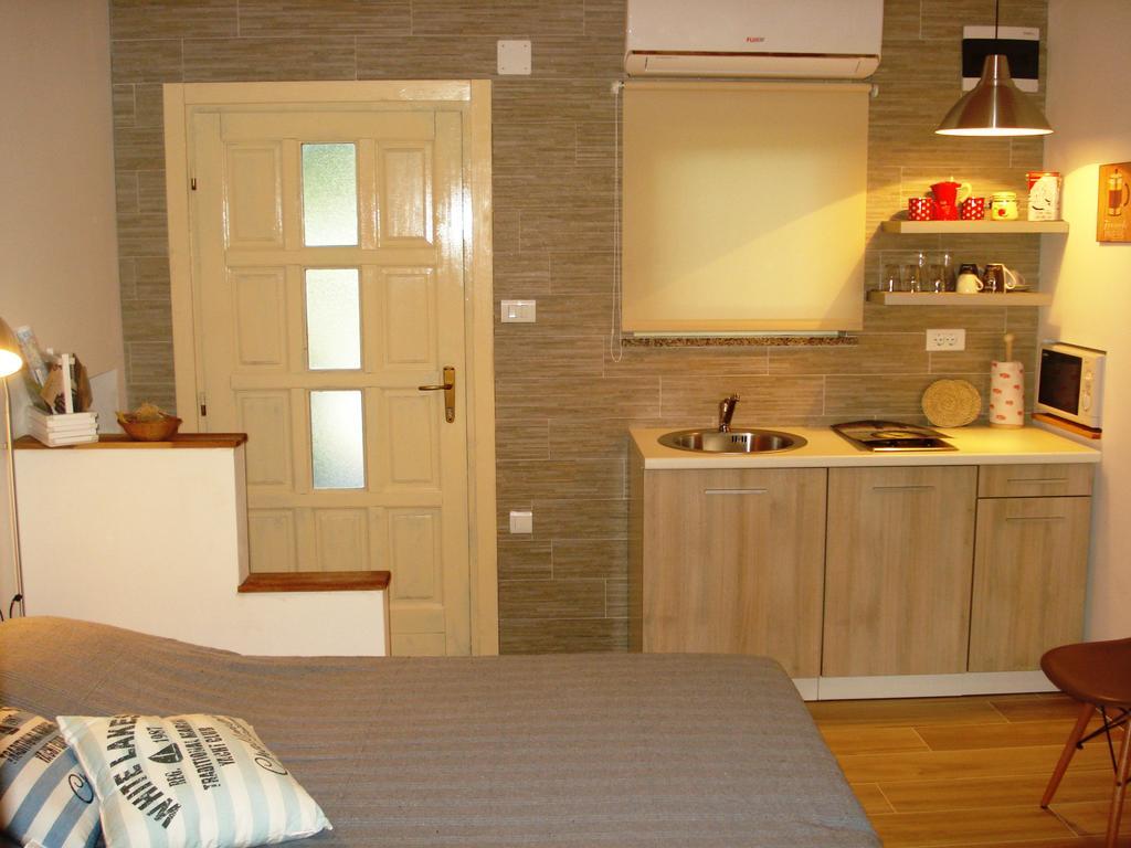 Studio Apartment Md Roč Exteriér fotografie