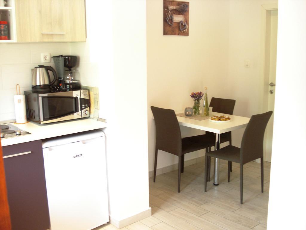 Studio Apartment Md Roč Exteriér fotografie