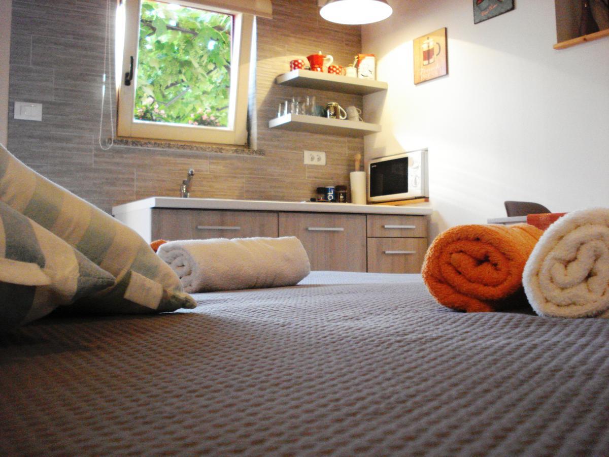 Studio Apartment Md Roč Exteriér fotografie